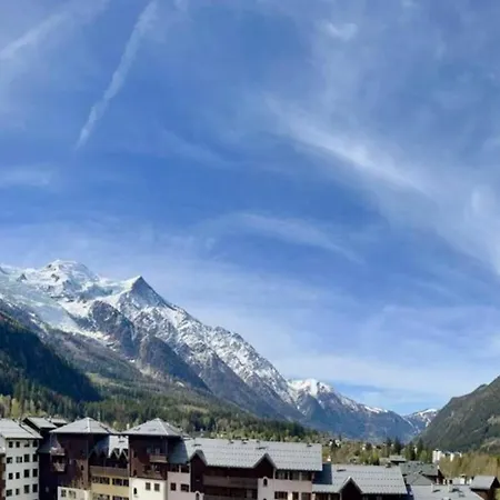 Flat With Balcony View Mont Blanc Parking