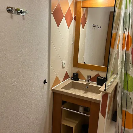 Flat With Balcony View Mont Blanc Parking Apartman *
